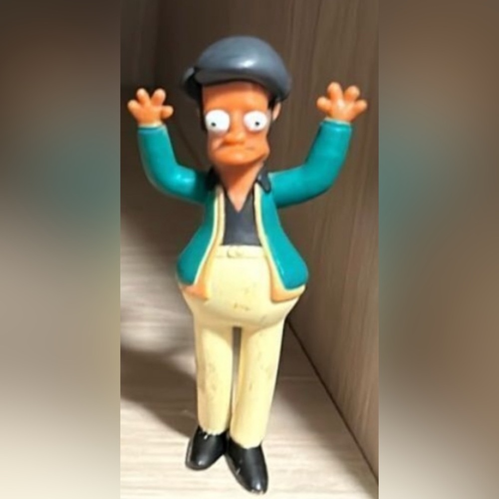 THE SIMPSONS-  20th Anniversary Apu Nahasapeemapetilon mini figure. Collectible.
